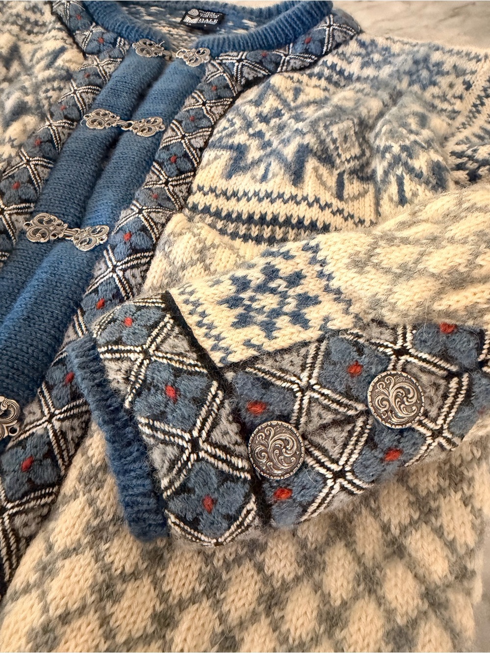 Dale of Norway Wool fair isle Nordic Cardigan Sweater sz M L - Picture 2 of 5